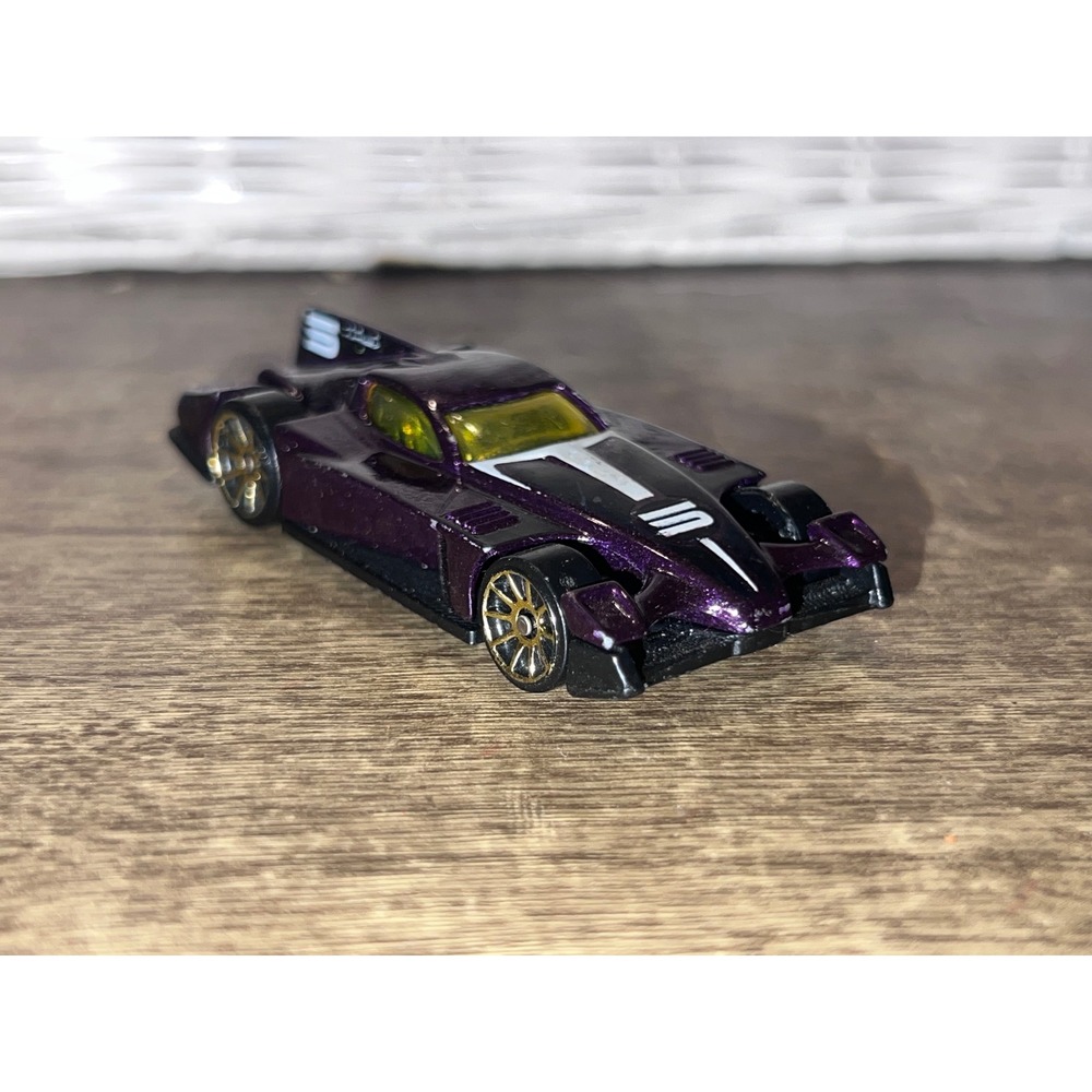 Hot Wheels 2005 First Editions Formul8r Realistix Purple Metal Flake‎ Loose EUC